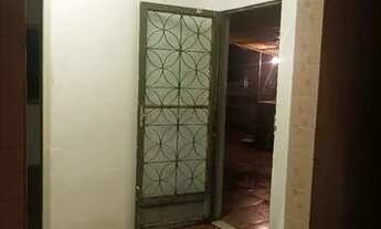 Imagem 3: Alugo casa pequena com terraço(1 quarto