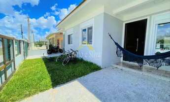 Imagem 2: Casa com 5 dorms, 2 banhos sociais, salão festas, à 100 metros do mar em Atlântida Sul. Re