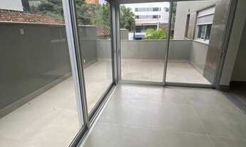 Imagem 2: Apartamento para venda possui 126 metros quadrados com 2 quartos em Carmo - Belo Horizonte