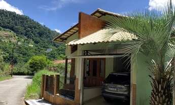 Imagem 2: Casa para venda possui 429 metros quadrados com 3 quartos em Centro - Domingos Martins - E