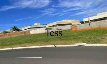 Imagem 2: Vende terreno residencial no Recanto do Lago, com 855m2, plaino, face sombra, localização