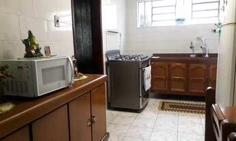 Imagem 5: Casa para venda possui 250 metros quadrados com 2 quartos em Jardim Stella - Santo André