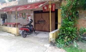 Imagem 1: Casa em Dias d'Ávila com 2 quartos cozinha e banheiro