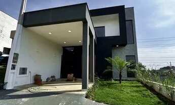 Imagem: Casa no Condomínio Recanto Tropical, Taubaté