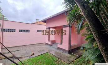 Imagem: Casa para venda tem 403 metros quadrados