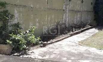 Imagem 5: Casa para Venda - 250m², 4 dormitórios, sendo 1 suites, 3 vagas - Menino Deus