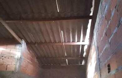 Imagem 5: Casa em construção no gloria