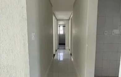 Imagem 4: Alugo apto móveis fixos andar alto vista mar varanda 3 quartos 2 suítes 120m