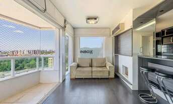 Imagem 2: Apartamento 2 dormitórios, 1 suíte, mobiliado, 1 vaga