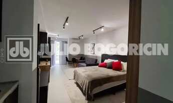 Imagem 4: Leblon Apartamento Locação, Rua João Lira, Terceira Quadra, Sala Quarto com Varanda