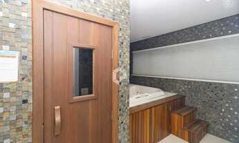 Imagem 6: Uma jacuzzi para curtir o verão e o inverno