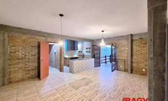 Imagem 5: Excelente Casa 2 dormitório(s) em João Paulo - Florianópolis