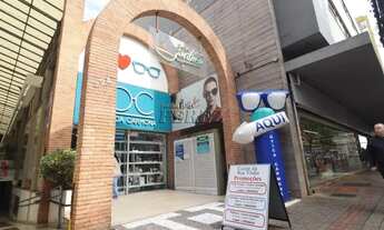 Imagem: Sala para alugar no Centro Comercial Pateo