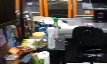 Imagem 2: Passo mercadinho em Pernambues com equipamentos