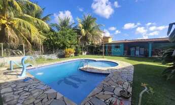 Imagem 4: F01 - Imperdível! Casa com Piscina, Jardim e 4 Quartos em Terreno de 1.000 m²