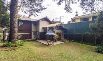 Imagem 5: Casa de Rua com Quintal Verde e Espaço Gourmet, 3 quartos 4 Vagas à venda, 200m²- Santa Fe