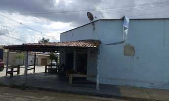 Imagem 2: Vendo 2 salas comerciais com 2 kitnets, sendo 1 quarto , sala , banheiro, área de serviço