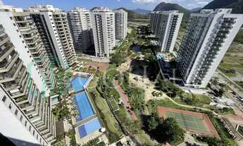 Imagem 4: Imóvel para venda tem 280 metros quadrados com 3 quartos em Barra Olímpica - Rio de Janeir