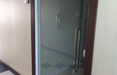 Imagem 11: Sala Comercial para LOCAÇÃO com 33 m² na Av Tancredo Neves no Caminho das Arvores - Salva