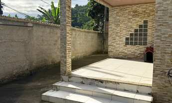 Imagem 3: Casa ampla com garagem