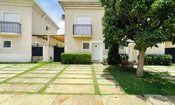 Imagem: Casa à venda e para alugar em Cotia, Jardim