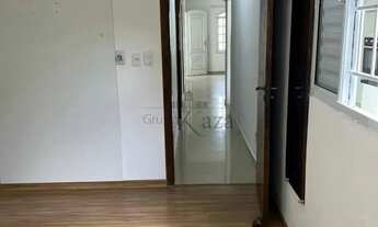 Imagem 4: Oportunidade - Casa - Cidade Vista Verde - 3 Dormitórios - 120m²