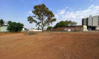 Imagem 3: Lote Comercial de 1.800 m² na Av. Teotônio Segurado, na 401 Sul