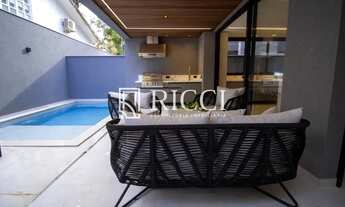 Imagem 4: Luxuosa Casa de 4 Quartos em Condomínio de Juquehy com 4 Suítes e 6 Banheiros - São Sebast