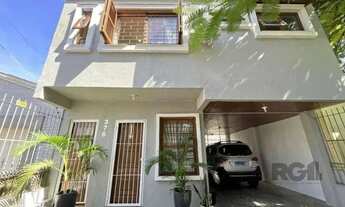 Imagem: Casa - 4 dorms. - 2 vagas - 200 m² - Partenon