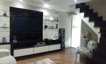 Imagem: Sobrado à venda, 2 quartos, 1 suíte, 2