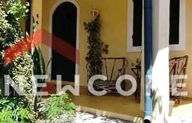 Imagem 2: Sobrado em RUA CELSO TENAKA - Vila Atlântica - Mongaguá/SP