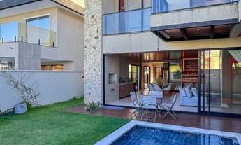 Imagem: Casa na cidade alpha Ceará, porteira fechada