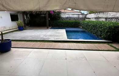 Imagem: Casa em Condomínio Fechado na Avenida Mário