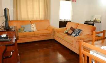 Imagem 2: Pensão para "moças", três minutos da Unifacvest, tratar com Salete Rossi