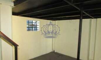 Imagem 2: Excelente Loja em Madureira com jirau e banheiro!