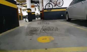 Imagem 6: Apartamento / Padrão - Vila Adyana - Venda - Residencial