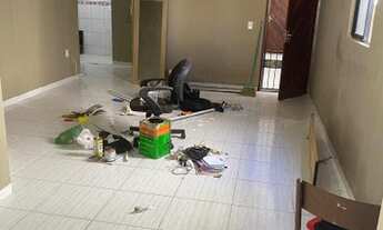 Imagem 2: Apartamento com 31 dormitórios à venda, 97 m² por R$ 220.000,00 - José Américo de Almeida