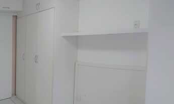 Imagem 6: Apartamento 2 Quartos, Varanda, Suíte, Armários, Elevador, Garagem, Condomínio com Portari