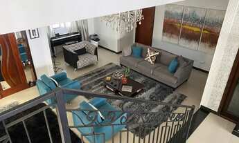 Imagem 2: Casa de condomínio para venda tem 400 metros quadrados com 4 quartos