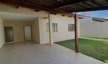 Imagem: Casa com 3 quartos e 2 banheiros