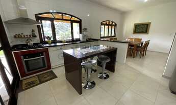 Imagem 6: Casa de condomínio térrea para venda possui 315 metros quadrados com 5 quartos