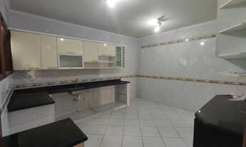 Imagem 2: Duplex Centro c/ 4qts, send 1suíte, 2brs, 2vgs, amrs plnjds, vrnd, ventldor teto, ar-cond