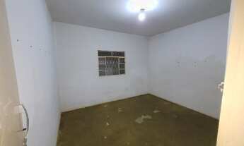 Imagem 2: Aluga-se casa no bairro Dona Gregória