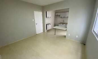 Imagem 3: W- Apartamento para venda tem 60 metros quadrados com 2 quartos em Barreiros - São José