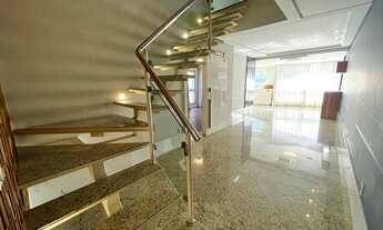 Imagem 4: Cobertura transformada em 3 suítes, com 3 vagas na Praia do Canto