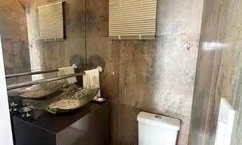 Imagem 7: Casa de condomínio para venda possui 200 metros quadrados com 3 quartos