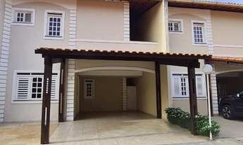 Imagem 2: Casa de condomínio a venda possui 170m² com 4 Suítes