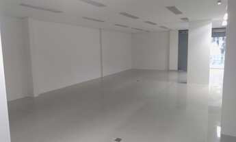 Imagem 7: Imóvel comercial para aluguel com 500 metros quadrados na Avenida Rosa e Silva Recife - P