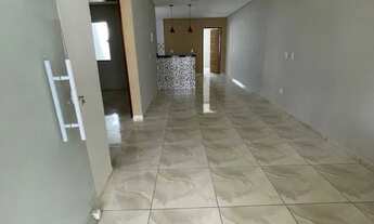 Imagem 2: Casa de 2/4, 1 Suíte no Parque Ipê