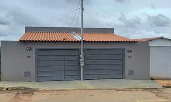 Imagem: VENDO CASA NOVINHA EM GOIANAPOLIS